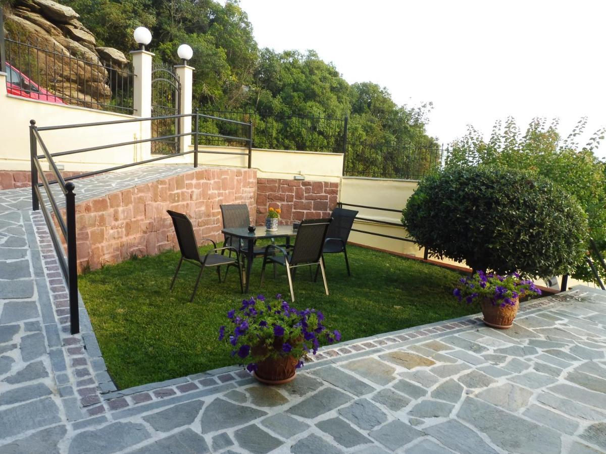 Helianthos Villa - Apartment No4 ปาเลออน ซิฟลิคิออน ภายนอก รูปภาพ