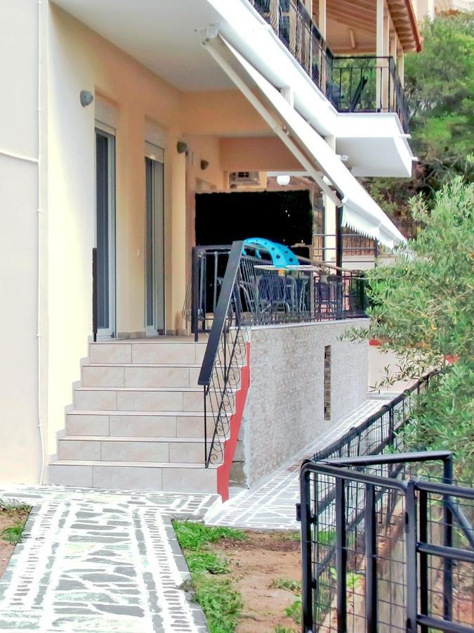 Helianthos Villa - Apartment No4 ปาเลออน ซิฟลิคิออน ภายนอก รูปภาพ